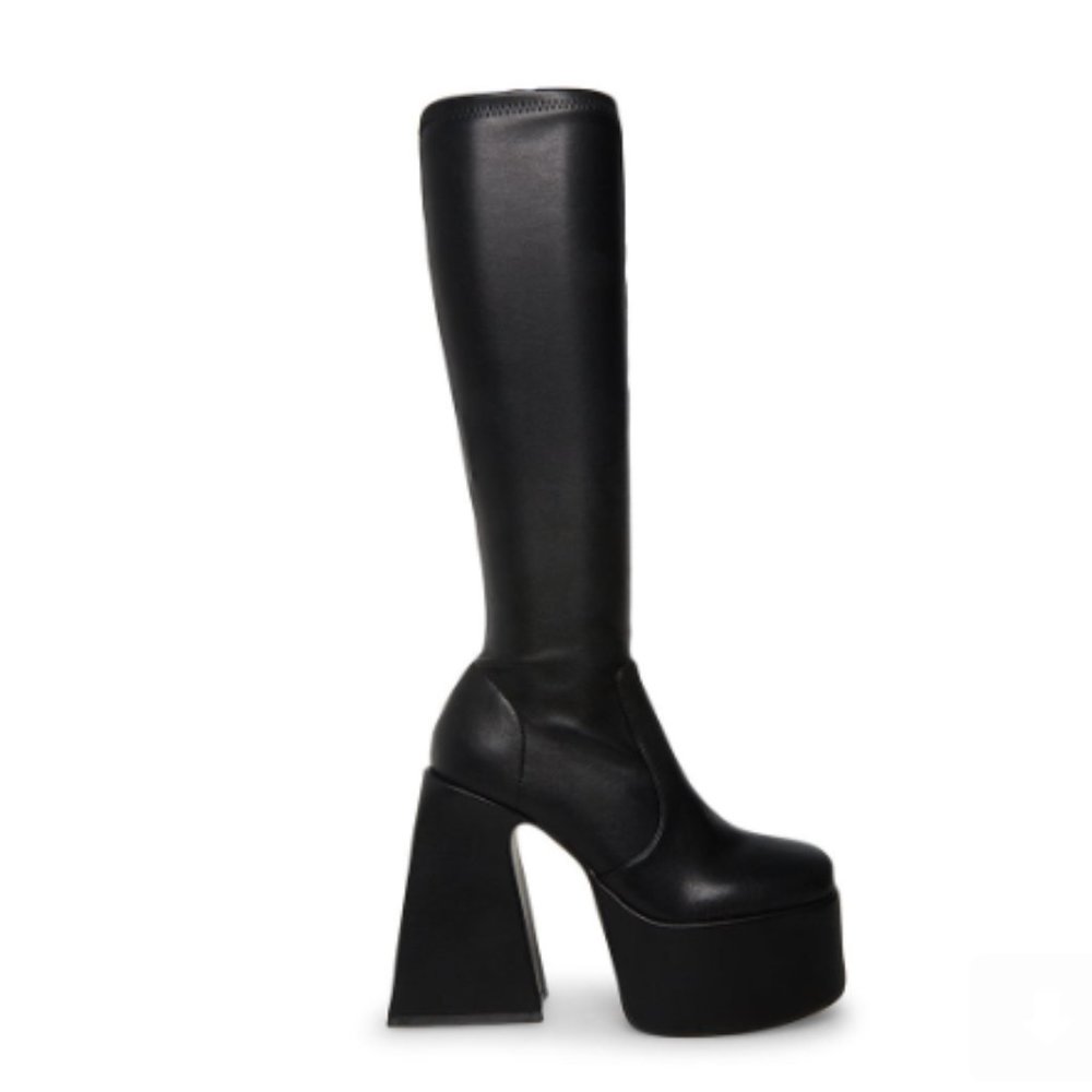Steve Madden Hartlie Platform Chunky Black Boots